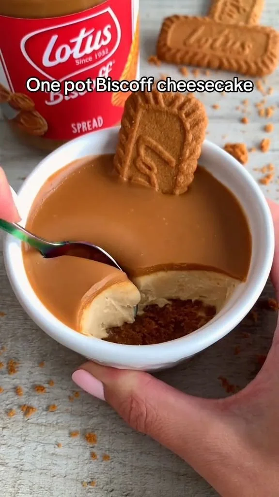 Delicious One Pot Lotus Biscoff Cheesecake topped with crumbled Biscoff cookies.