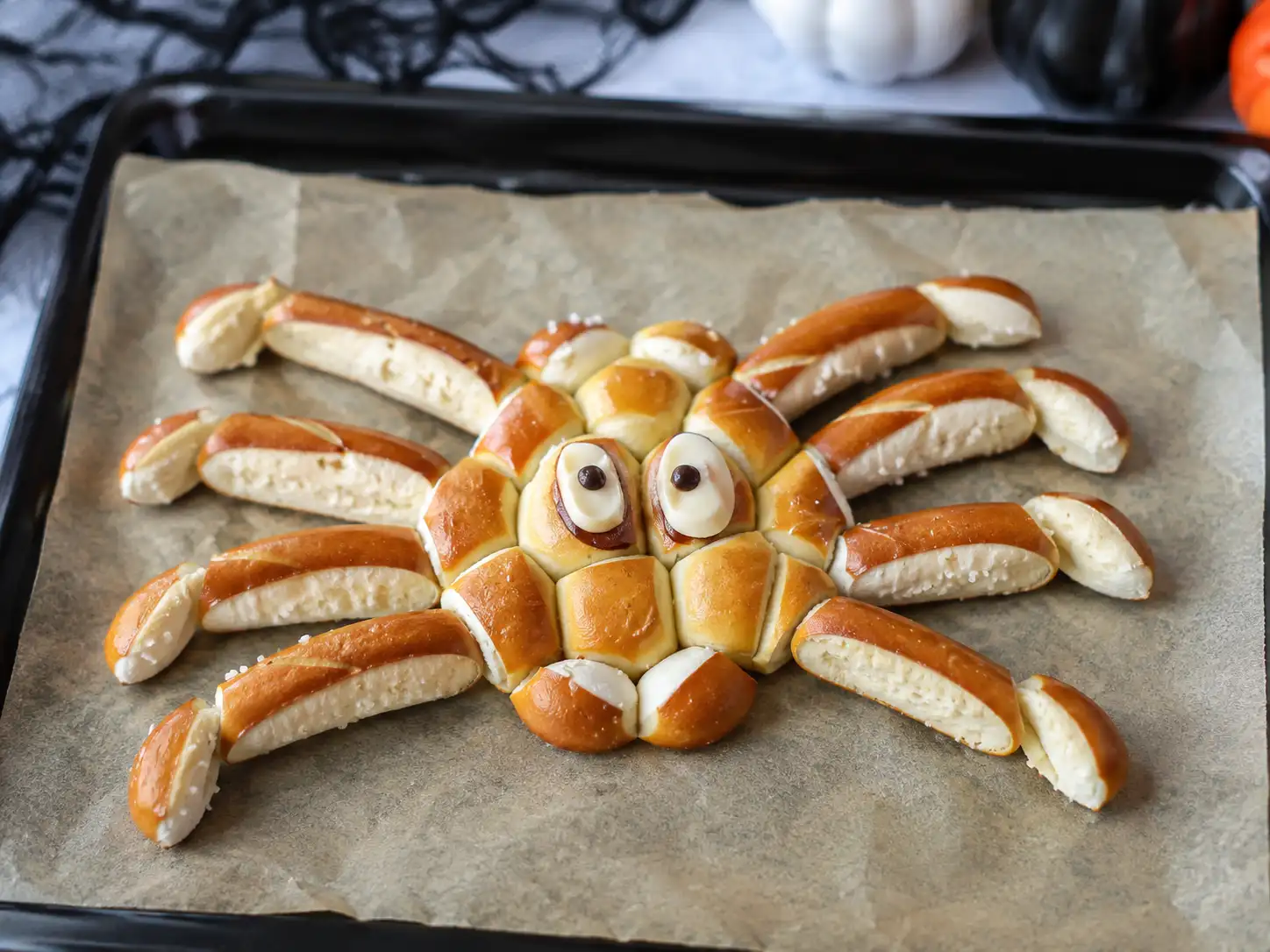 Pretzel Spiders