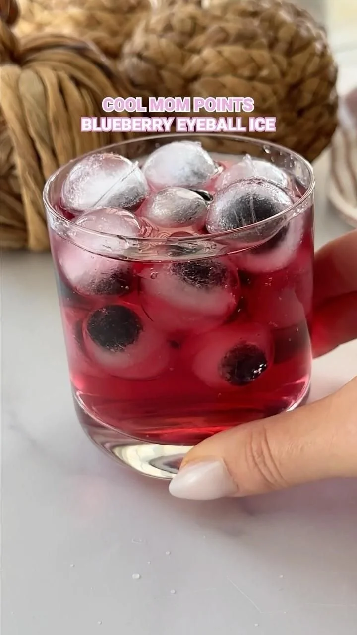 Spooky Eyeball Ice Cubes